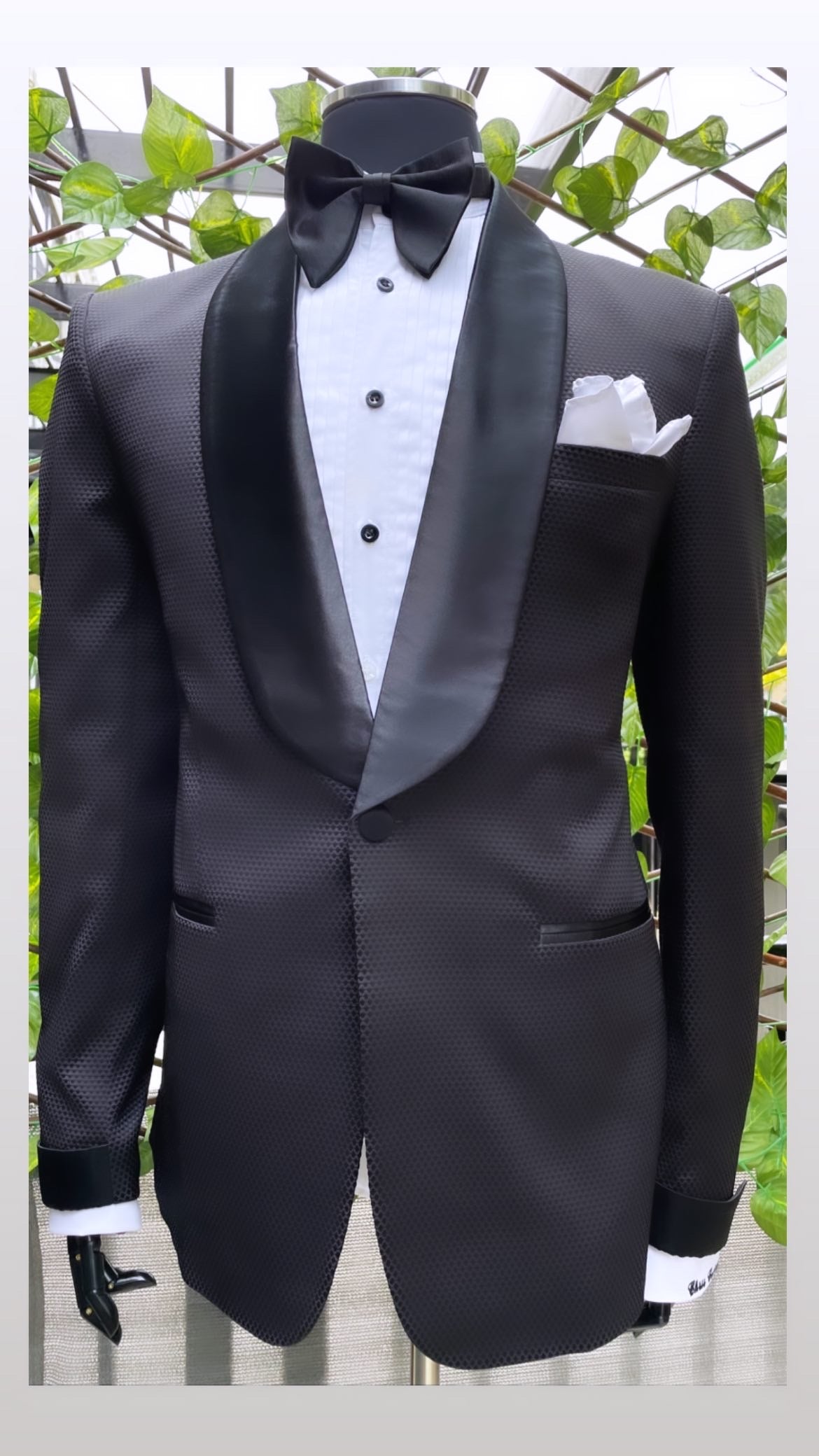 Cedron Collection Hand-Crafted Bespoke Tuxedo.